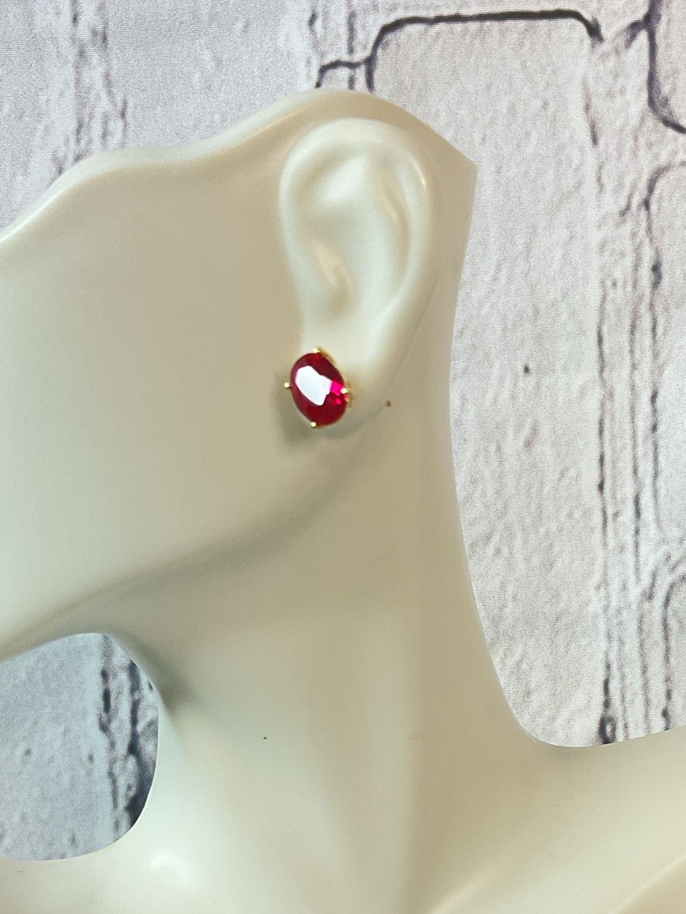 🌟 Ruby Red Oval Stud Earrings in 18K Gold Plated - Picture 4 of 8